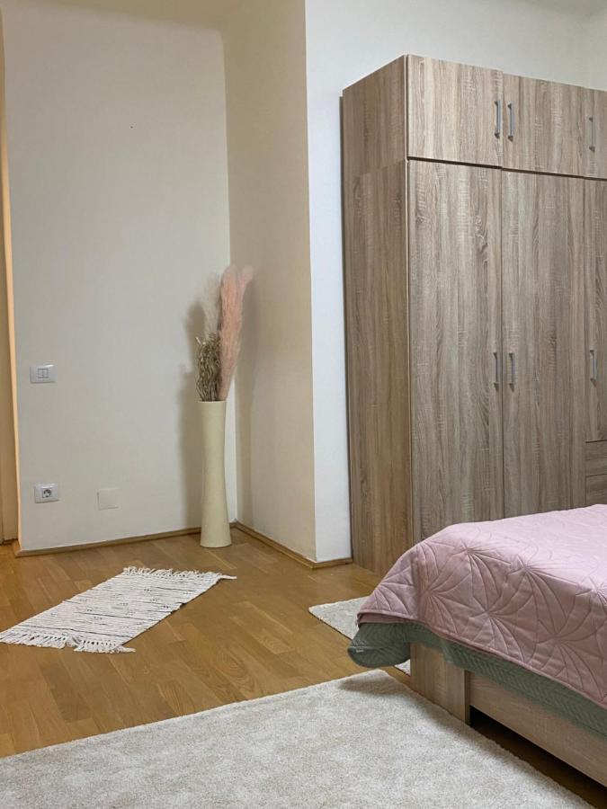 Downtown Apartment Boutique Green Garden Unirii 布加勒斯特 外观 照片