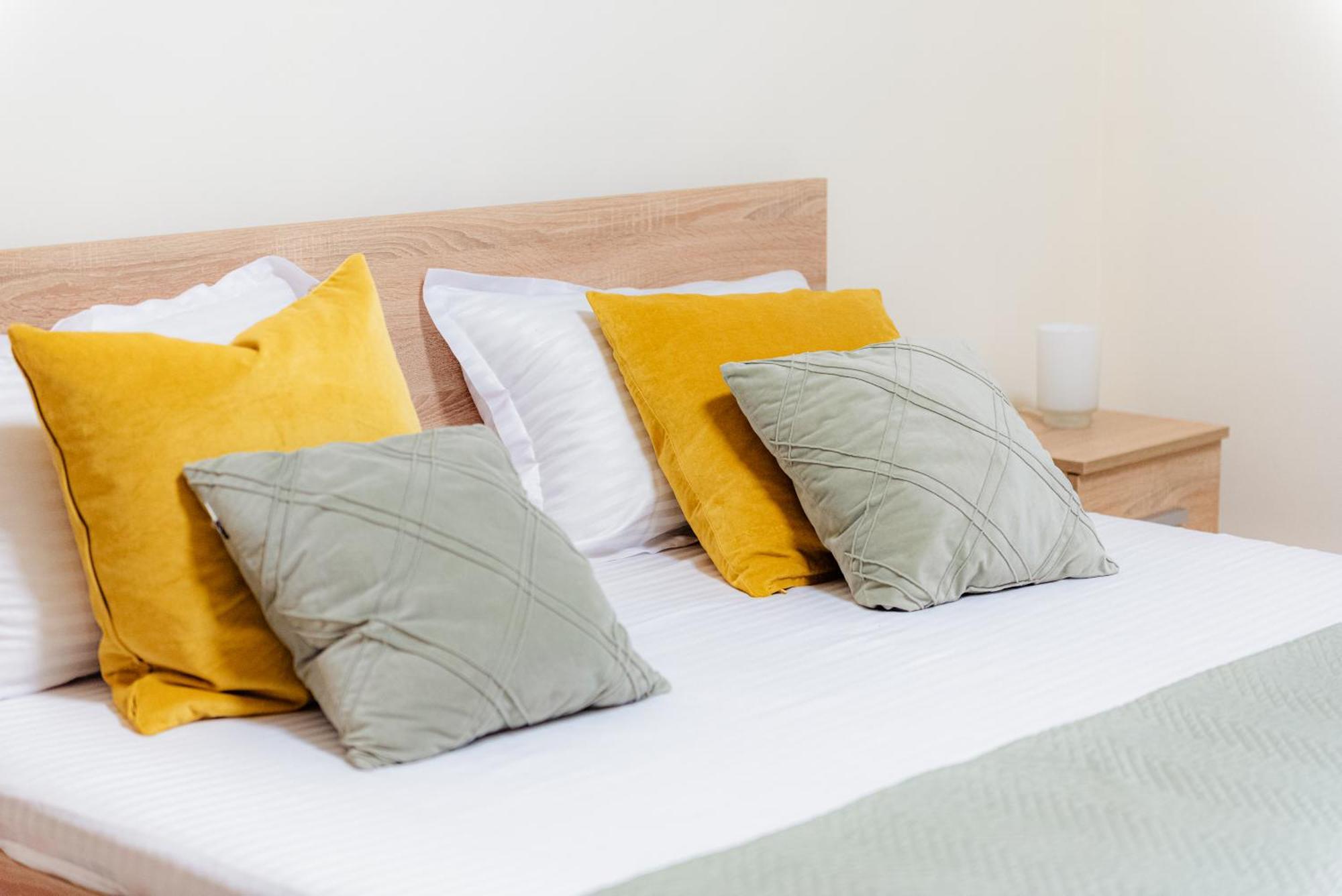 Downtown Apartment Boutique Green Garden Unirii 布加勒斯特 外观 照片