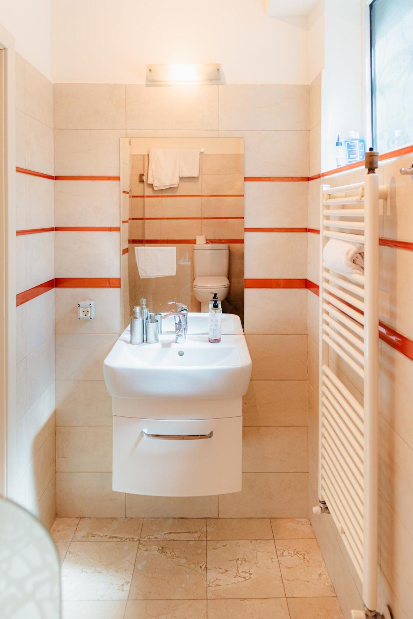 Downtown Apartment Boutique Green Garden Unirii 布加勒斯特 外观 照片